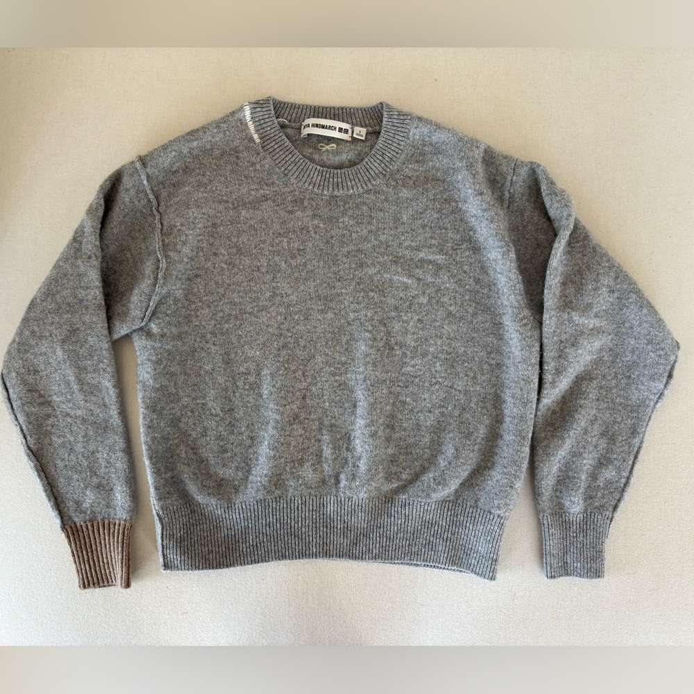 Uniqlo x Anya Hindmarch wool grey sweater 👁️ eye motif S small crew neck - Picture 2 of 10